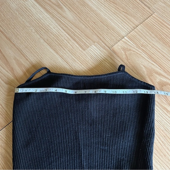 House of Harlow 1960 Black Ribbed Tank Medium - Picture 4 of 6